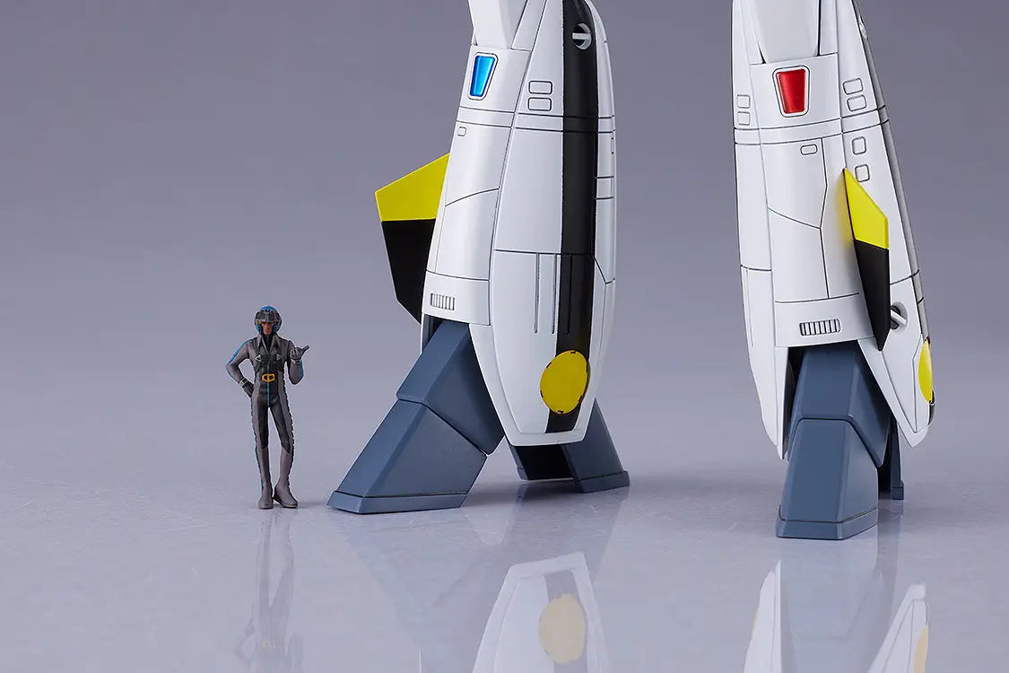 1/72 PLAMAX PX10 VF-1S Battroid Valkyrie Roy Focker Special (Super Dimension Fortress Macross)