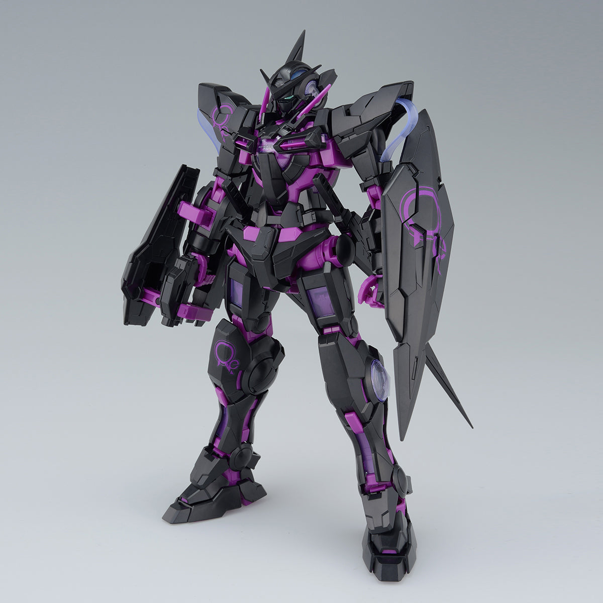 MG 1/100 Gundam Exia (Recirculation Color/Neon Purple)
