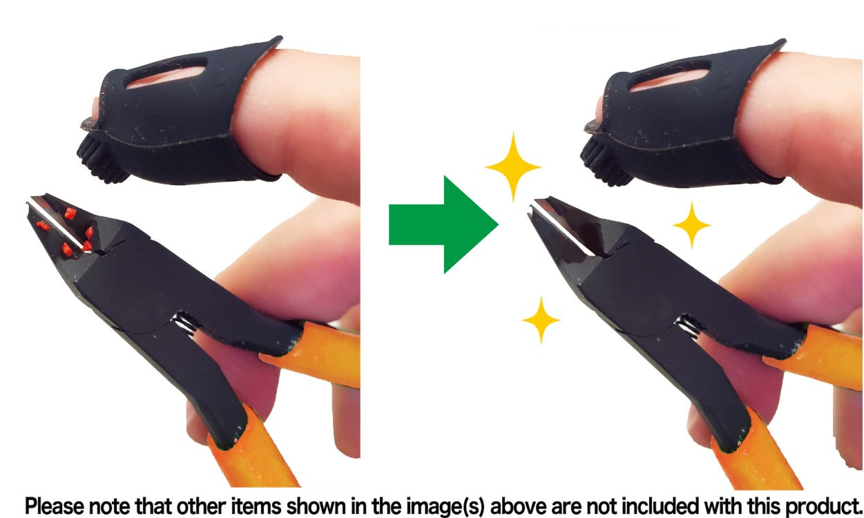 The Finger Broom (Black)