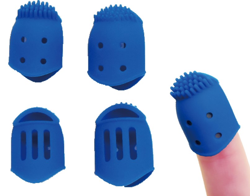The Finger Broom (Blue)