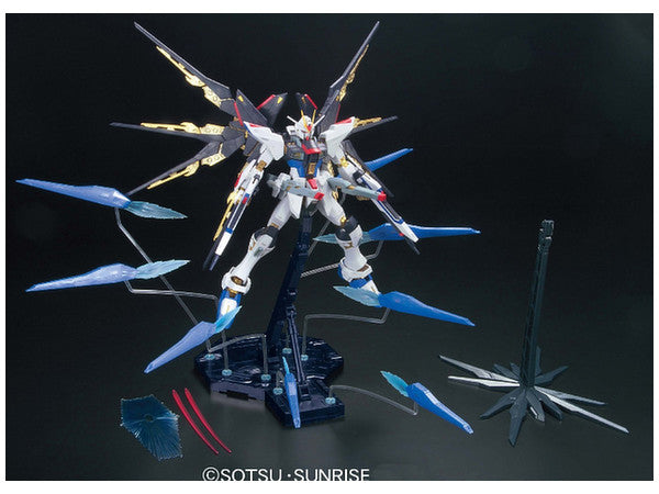 MG 1/100 Strike Freedom Gundam Full Burst Mode
