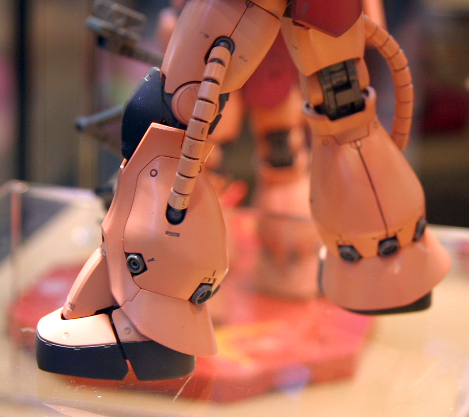 1/100 MG MS-06S Char's Zaku II Ver. 2.0