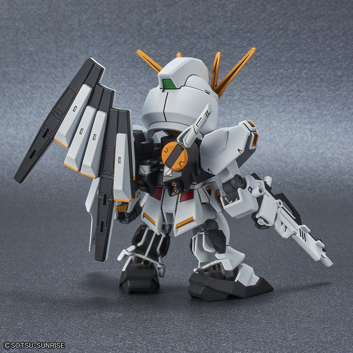SD Gundam EX Standard Nu Gundam