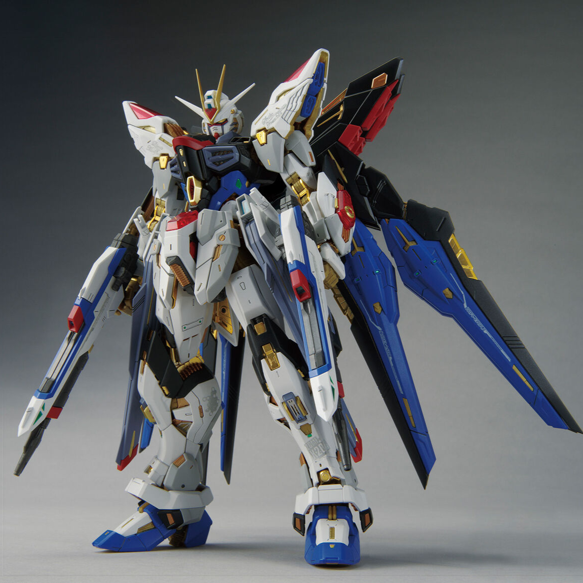 1/100 MGEX Strike Freedom Gundam (Gundam Seed Destiny) by Bandai
