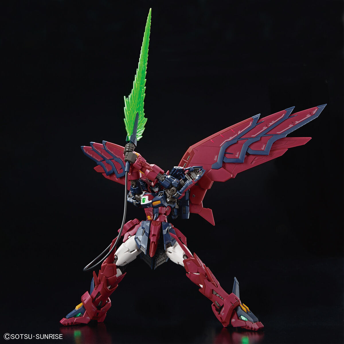 RG 1/144 Gundam Epyon (Mobile Suit Gundam Wing)