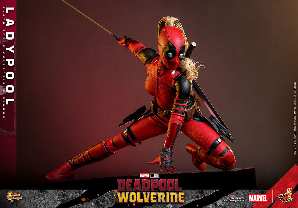 Hot Toys 1/6 - Fully Poseable Figure: Deadpool & Wolverine - Ladypool