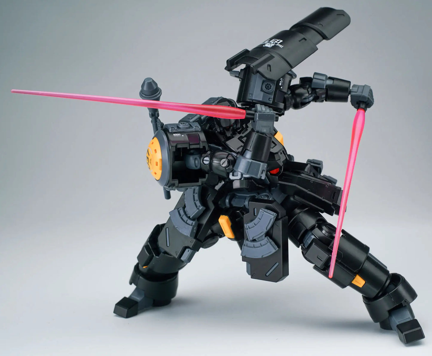 1/144 Ultra Action Trooper Zarov M1 Plastic Model Kit (Metallic Black)