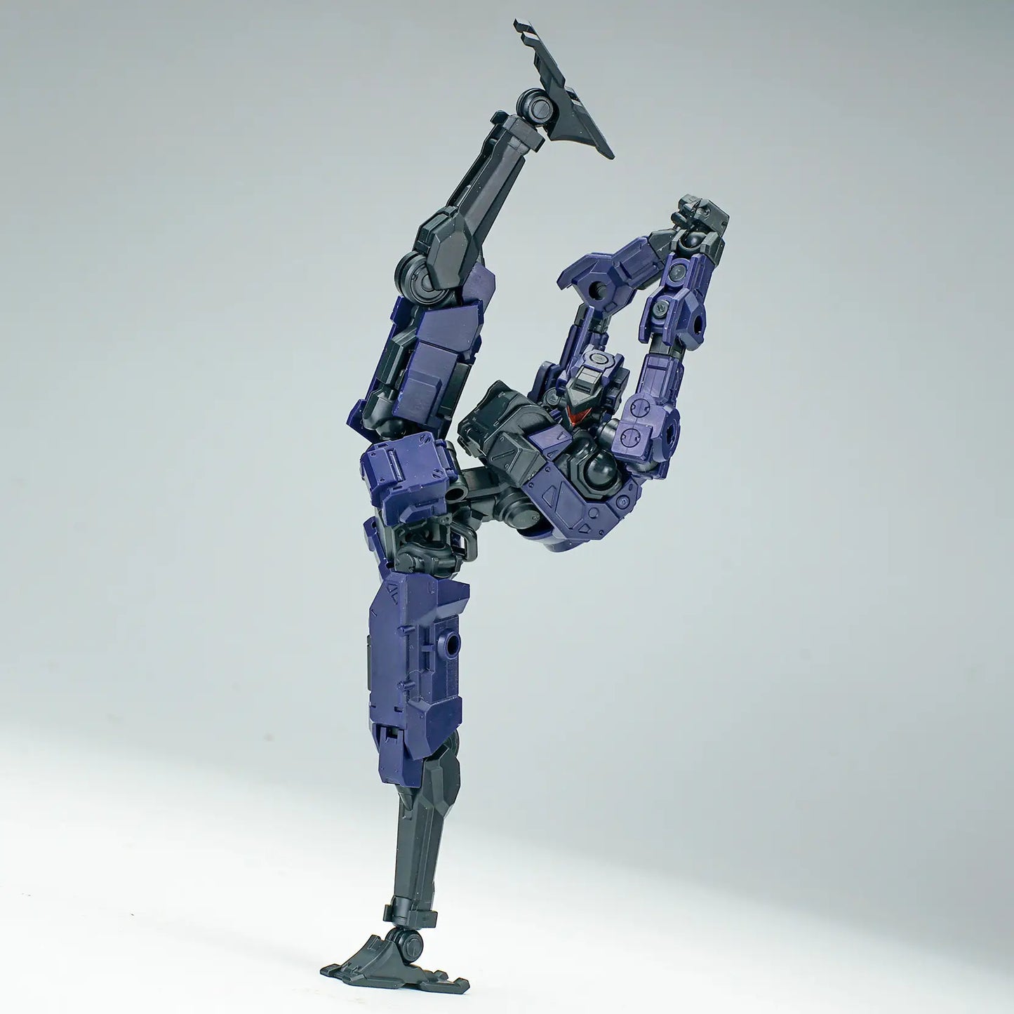 3 min project Series FENRIR Plastic Model Kit (Blue)